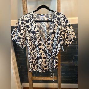 Old Navy Wrap top XL NWT